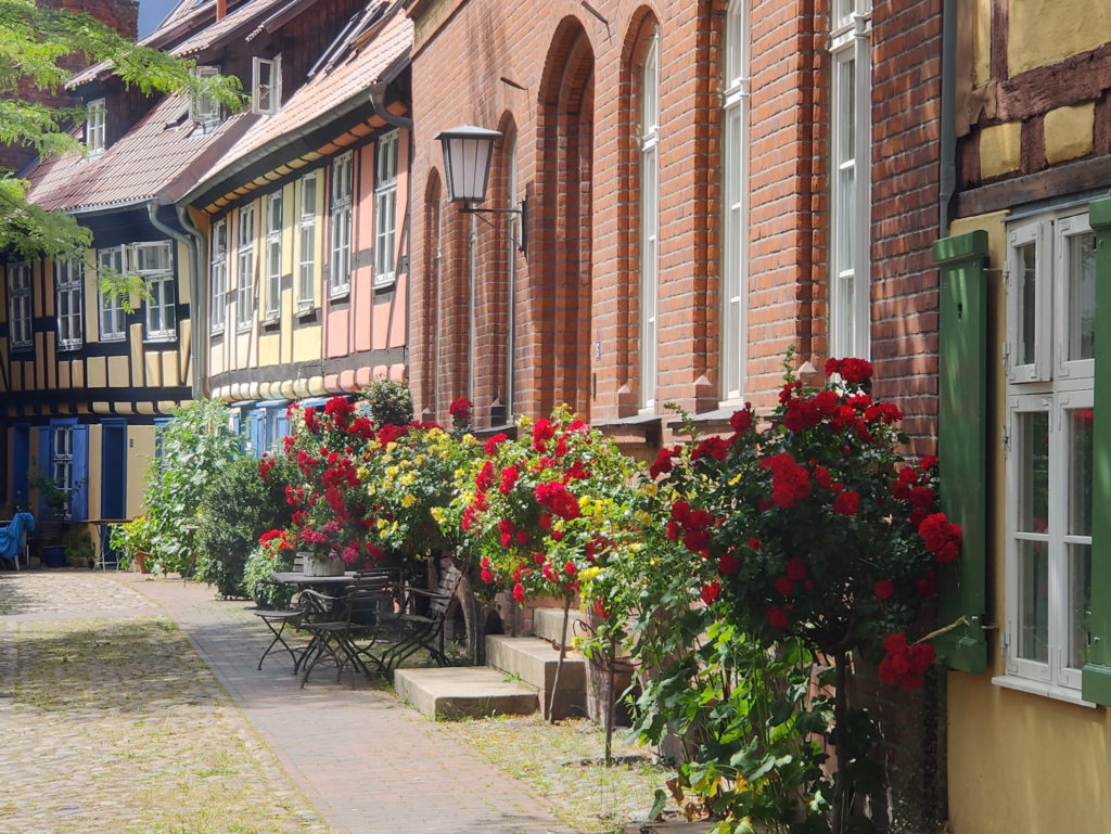 das alte Kloster ist auch ziemlich schön.