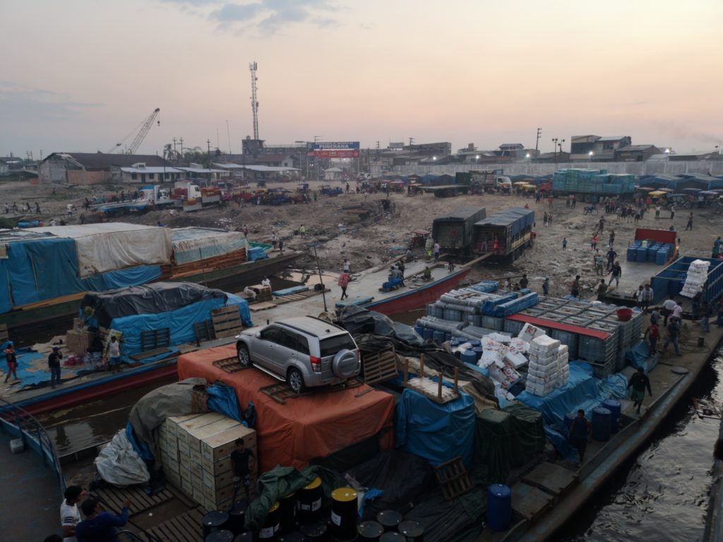 der Hafen von Iquitos