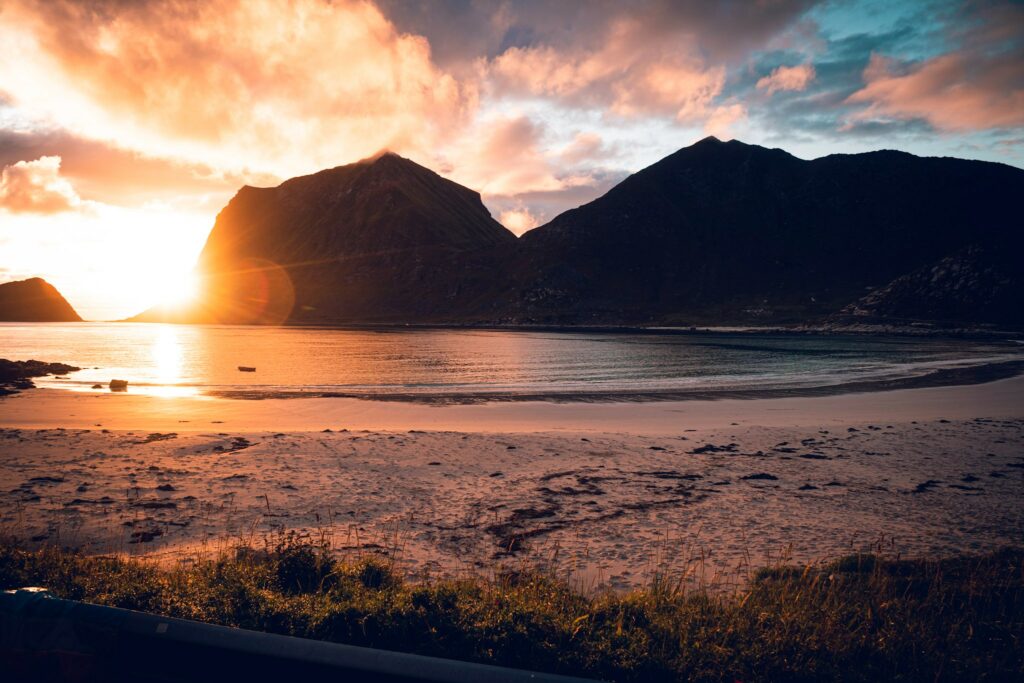 Sonnenuntergang Lofoten Zum Abend kam sogar einmal kurz die Sonne heraus