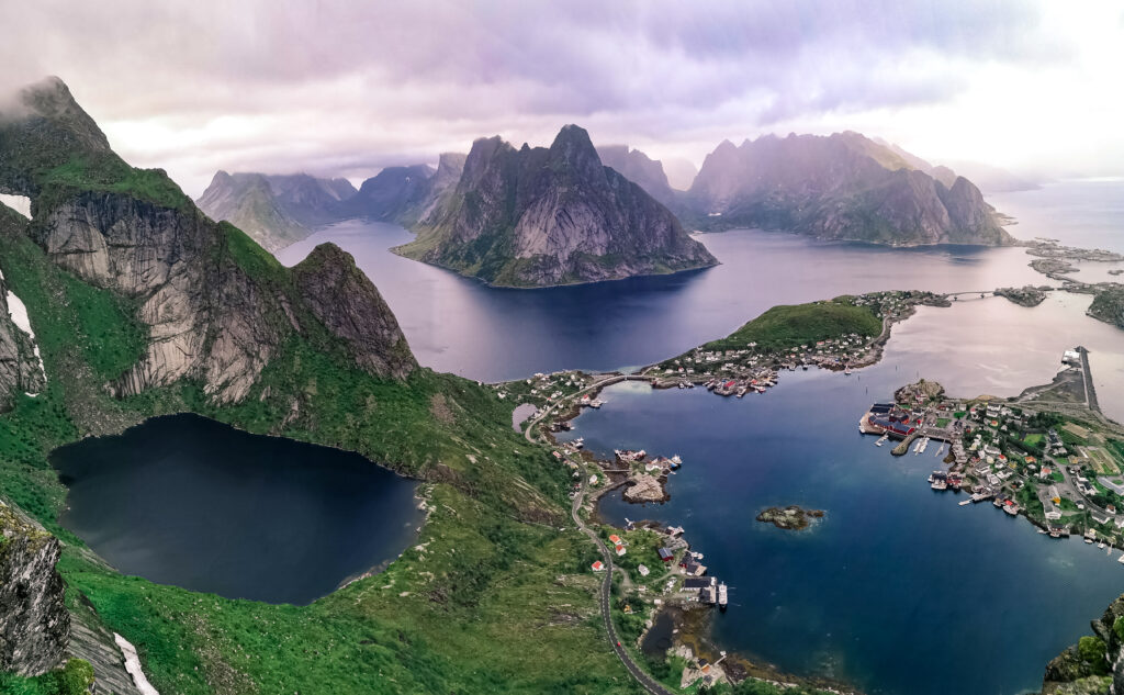 Reinebringen Aussicht auf den Reinefjord auf den Lofoten