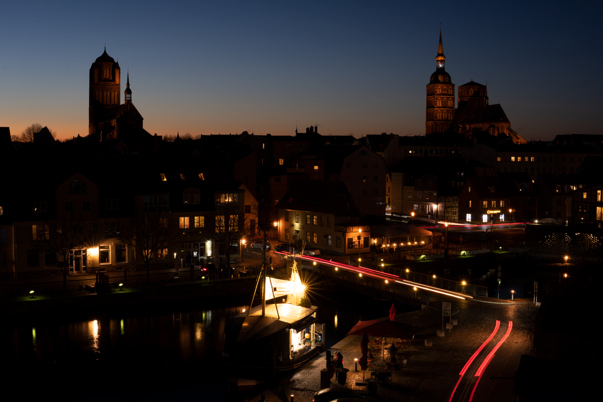 Hansestadt Stralsund bei Nacht
