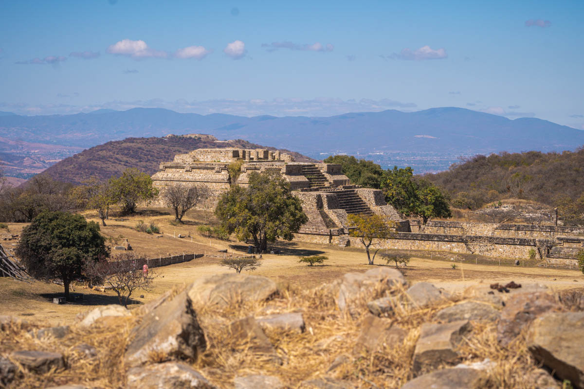 Blick über Monte Albán