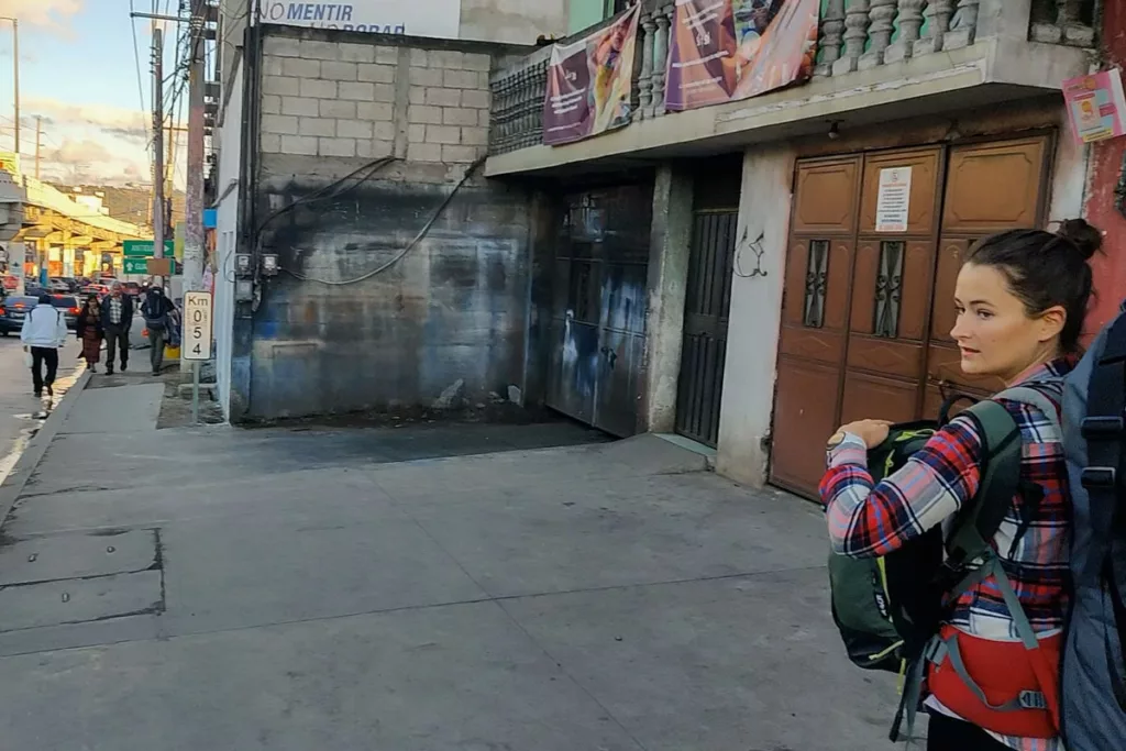Wechsel des Chickenbusses in Chimaltenango