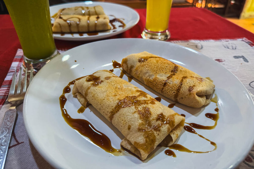 Kerala Pancakes im Masters Art Café in Fort Kochi, Kerala