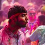 Mann bei Durga Puja in Bengaluru