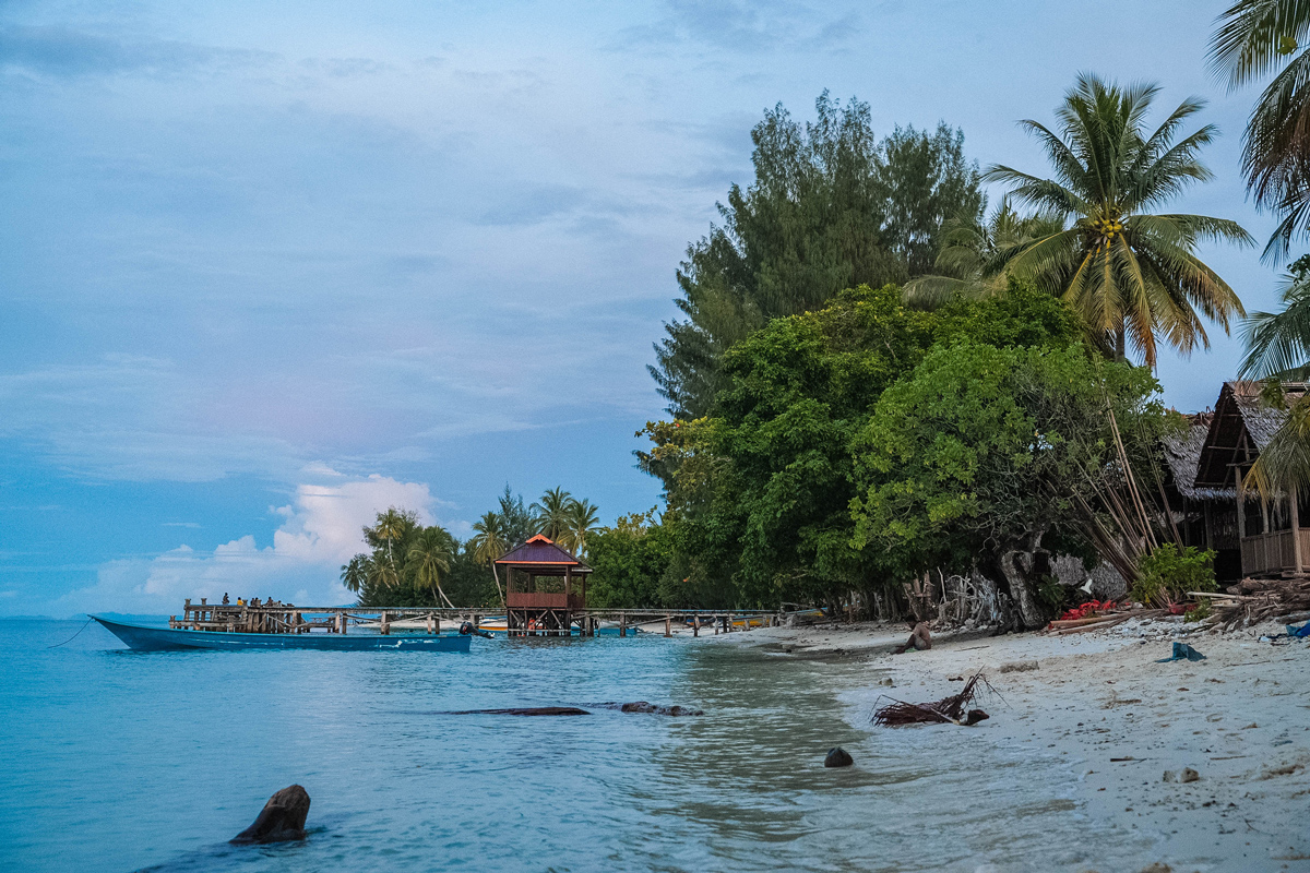 Traumhafter Strand auf der Insel Fam