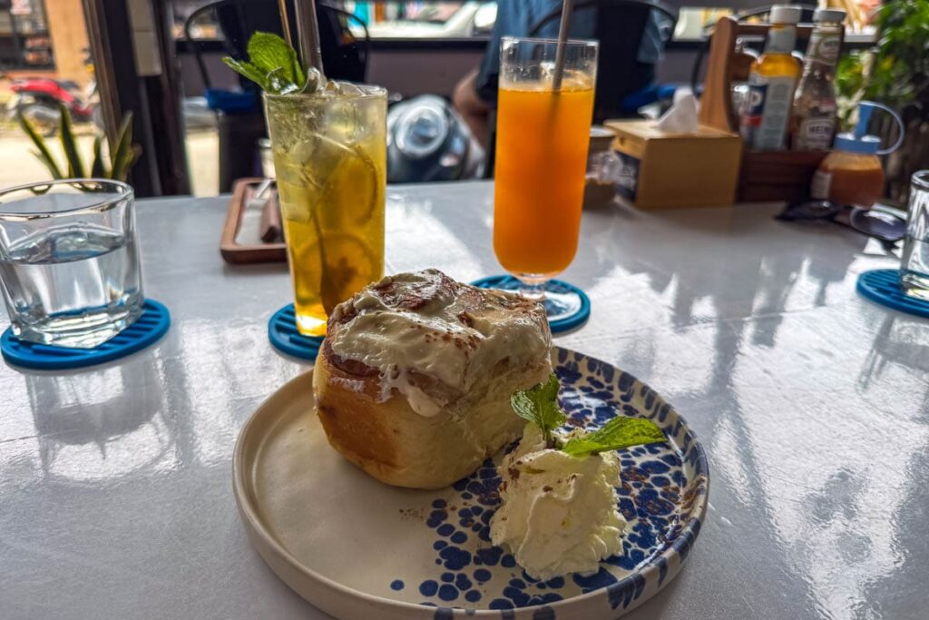 die Zimtschnecken im Mellow Submarine sind die besten auf Koh Tao