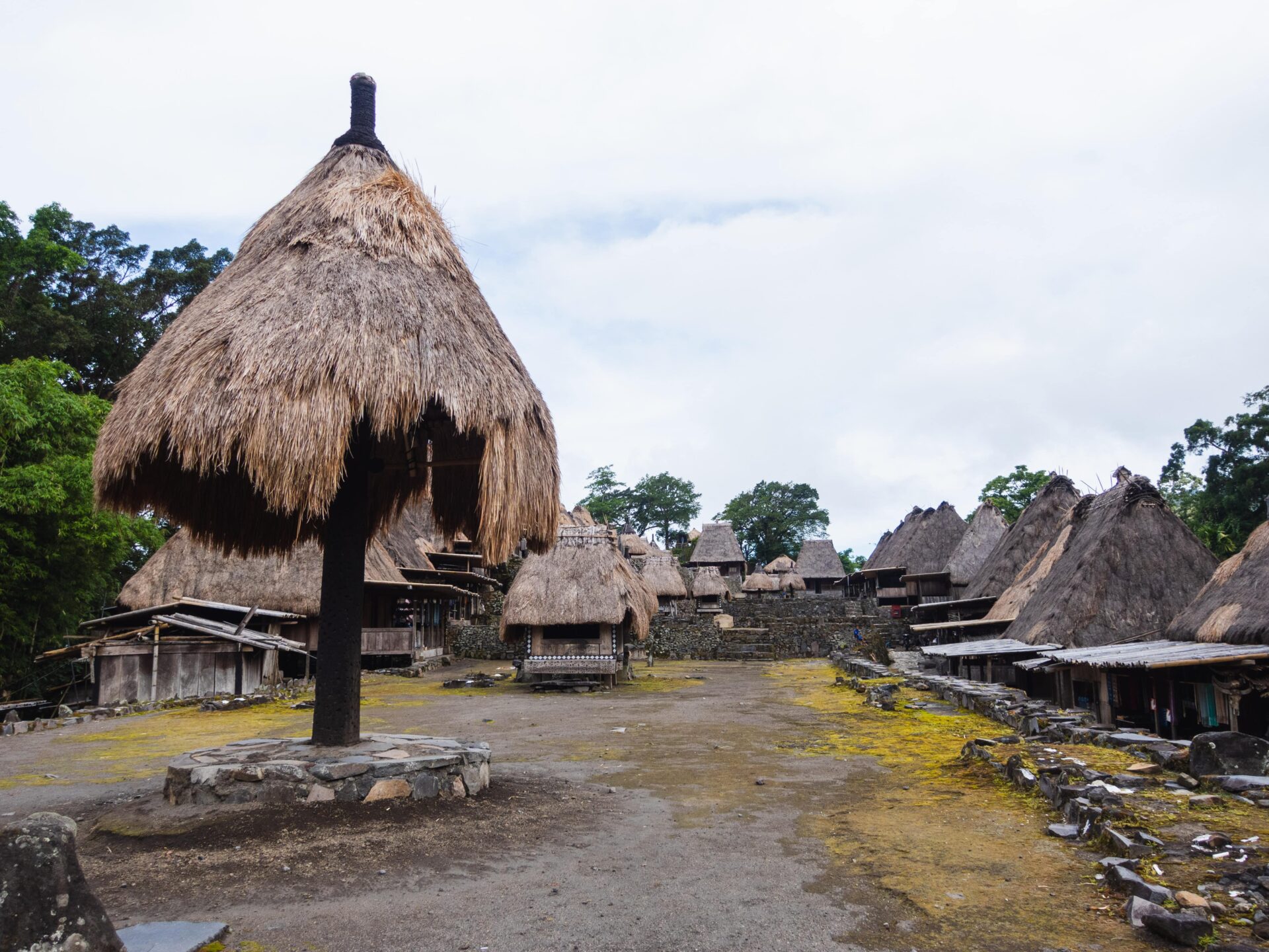 Bena, ein Traditionelles Dorf der Insel Flores in Indonesien