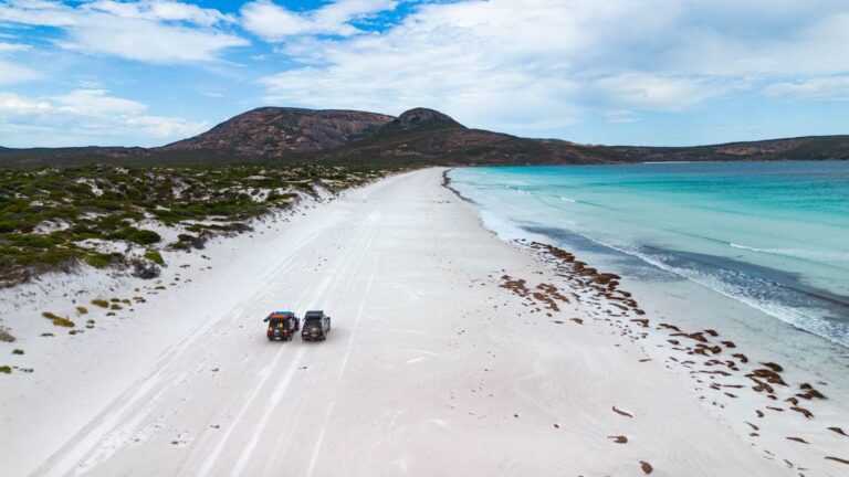 Cape Le Grand National Park Offroad am Strand Dronenaufnahme